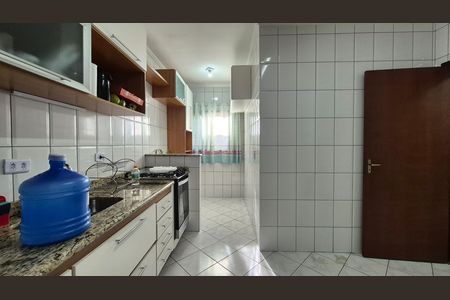 Apartamento para alugar com 114m², 2 quartos e 2 vagas Apartamento para alugar com 114m², 2 quartos e 2 vagasCozinha