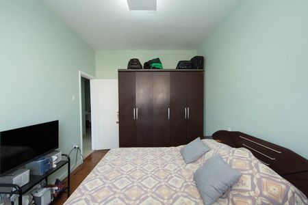 Apartamento à venda com 210m², 4 quartos e sem vagaQUARTO3