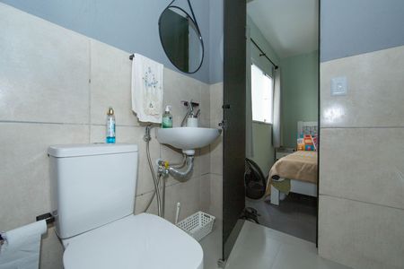Apartamento à venda com 210m², 4 quartos e sem vagaBANHEIRO1