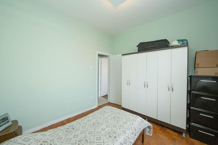 Apartamento à venda com 210m², 4 quartos e sem vagaQUARTO2