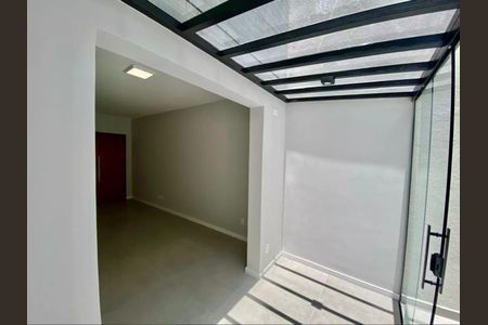 Apartamento à venda com 241m², 3 quartos e 2 vagasFoto 04