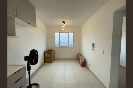 Sala de apartamento para alugar com 2 quartos, 32m² em Jardim Celeste, São Paulo