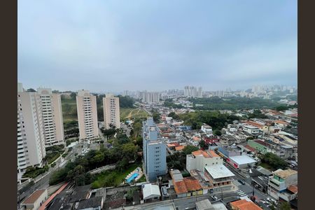 Apartamento para alugar com 32m², 2 quartos e sem vaga Apartamento para alugar com 32m², 2 quartos e sem vagaQuarto 2