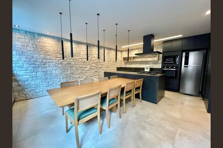 Apartamento à venda com 136m², 2 quartos e 3 vagas