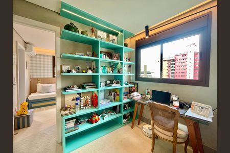 Apartamento à venda com 136m², 2 quartos e 3 vagas