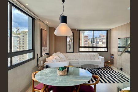 Apartamento à venda com 136m², 2 quartos e 3 vagas