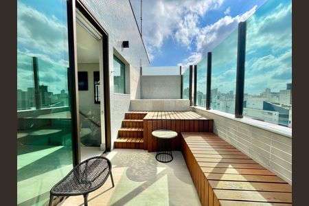 Apartamento à venda com 136m², 2 quartos e 3 vagas