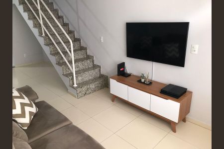 Casa de condomínio à venda com 74m², 2 quartos e 1 vaga Casa de condomínio à venda com 74m², 2 quartos e 1 vagaFoto 03