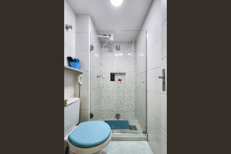 Apartamento para alugar com 60m², 2 quartos e sem vagaBanheiro da Suíte 
