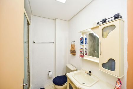 Apartamento à venda com 58m², 2 quartos e 1 vaga Apartamento à venda com 58m², 2 quartos e 1 vagaBanheiro