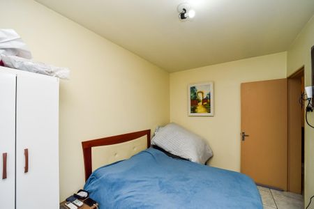 Quarto 1 de apartamento para alugar com 2 quartos, 58m² em Sarandi, Porto Alegre