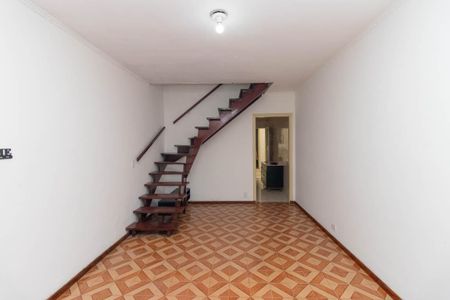 Sala de casa para alugar com 3 quartos, 90m² em Parque Ramos Freitas, São Paulo
