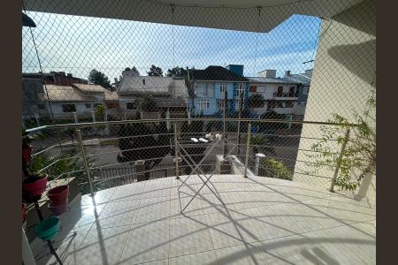 Casa à venda com 250m², 3 quartos e 3 vagas Casa à venda com 250m², 3 quartos e 3 vagasSacada Suite 2