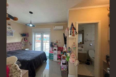 Suite 1 de casa à venda com 3 quartos, 250m² em Marechal Rondon, Canoas