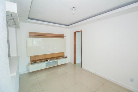 Sala de casa para alugar com 2 quartos, 250m² em Vila Valqueire, Rio de Janeiro