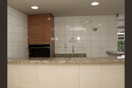 Apartamento para alugar com 55m², 2 quartos e 2 vagasÁrea comum - Churrasqueira