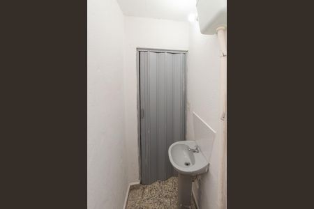 Casa para alugar com 60m², 1 quarto e sem vaga Casa para alugar com 60m², 1 quarto e sem vagaBanheiro