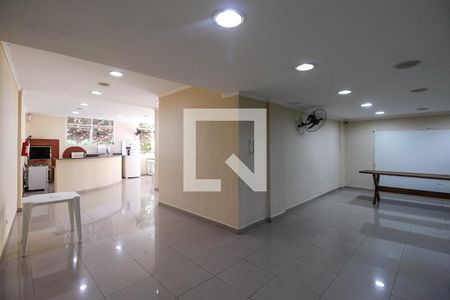 Apartamento à venda com 44m², 2 quartos e 1 vaga Apartamento à venda com 44m², 2 quartos e 1 vagaSalão de festas