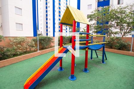 Apartamento à venda com 44m², 2 quartos e 1 vaga Apartamento à venda com 44m², 2 quartos e 1 vagaPlayground