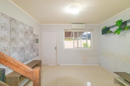Casa de condomínio para alugar com 60m², 2 quartos e 2 vagas Casa de condomínio para alugar com 60m², 2 quartos e 2 vagasSala