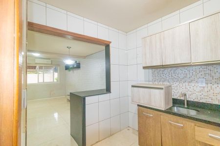 Casa de condomínio para alugar com 60m², 2 quartos e 2 vagas Casa de condomínio para alugar com 60m², 2 quartos e 2 vagasCozinha