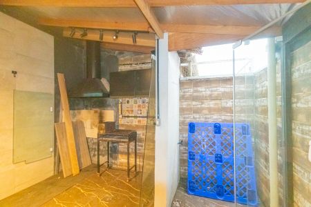 Casa de condomínio para alugar com 60m², 2 quartos e 2 vagas Casa de condomínio para alugar com 60m², 2 quartos e 2 vagasVaranda