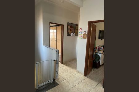 Sala de casa à venda com 6 quartos, 186m² em Pousada Santo Antonio, Belo Horizonte