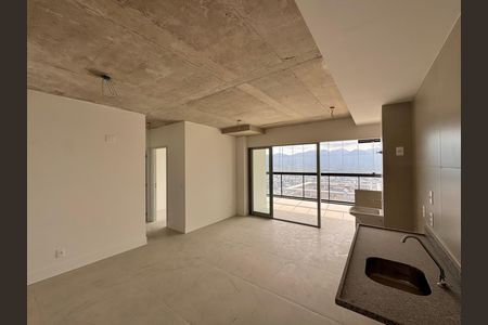 Apartamento para alugar com 2 quartos, 90m² em Recreio dos Bandeirantes, Rio de Janeiro