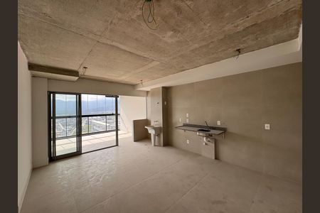 Apartamento para alugar com 2 quartos, 90m² em Recreio dos Bandeirantes, Rio de Janeiro