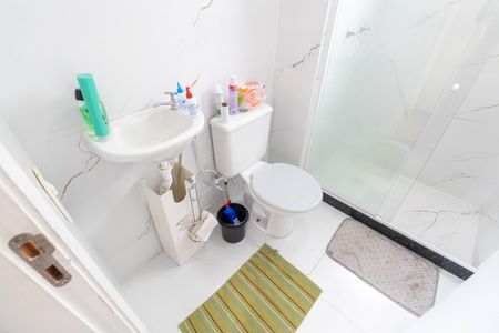 Apartamento para alugar com 65m², 2 quartos e sem vaga Apartamento para alugar com 65m², 2 quartos e sem vagaBanheiro
