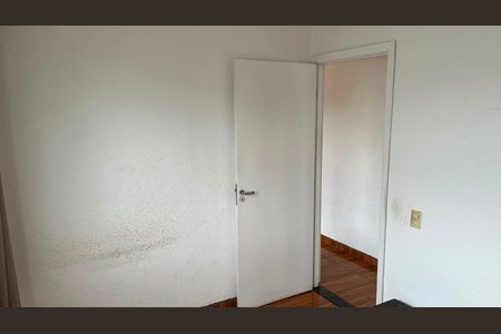 Quarto 1 de apartamento para alugar com 2 quartos, 65m² em Santa Cruz, Rio de Janeiro
