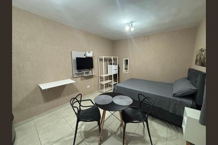Quarto 1 de apartamento para alugar com 1 quarto, 20m² em Vila Nhocuné, São Paulo