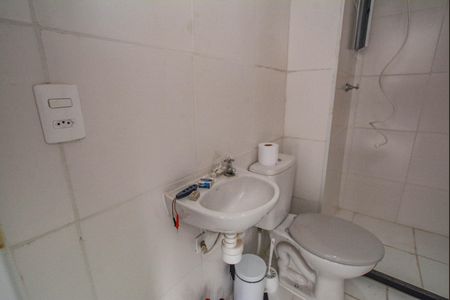 Apartamento para alugar com 65m², 2 quartos e sem vaga Apartamento para alugar com 65m², 2 quartos e sem vagaBanheiro