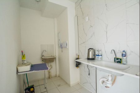 Apartamento para alugar com 65m², 2 quartos e sem vaga Apartamento para alugar com 65m², 2 quartos e sem vagaCozinha e Área de Serviço