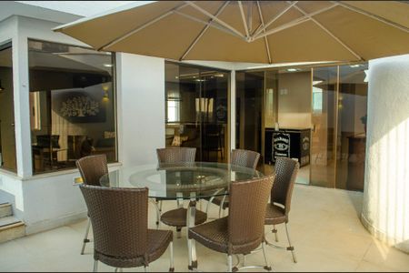 Apartamento à venda com 359m², 5 quartos e 4 vagas
