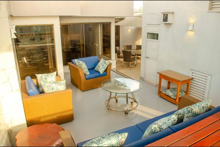 Apartamento à venda com 359m², 5 quartos e 4 vagas