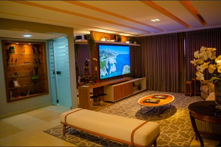 Apartamento à venda com 359m², 5 quartos e 4 vagas