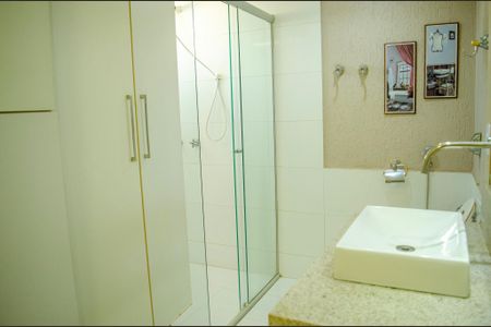 Apartamento à venda com 359m², 5 quartos e 4 vagas