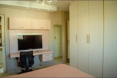 Apartamento à venda com 359m², 5 quartos e 4 vagas