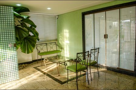 Apartamento à venda com 359m², 5 quartos e 4 vagas