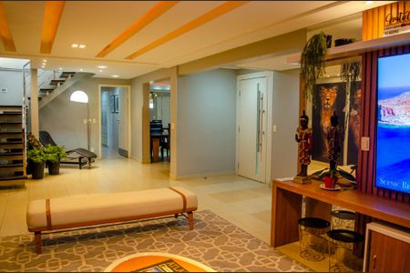 Apartamento à venda com 359m², 5 quartos e 4 vagas