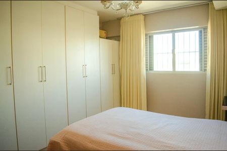 Apartamento à venda com 359m², 5 quartos e 4 vagas