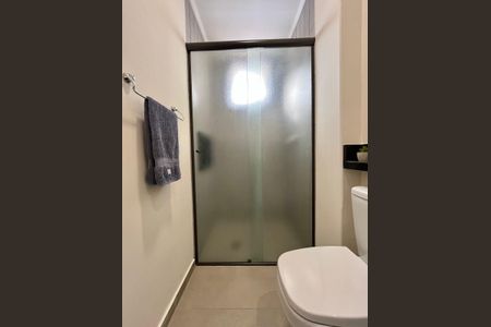 Banheiro de apartamento para alugar com 1 quarto, 49m² em Bonfim, Campinas