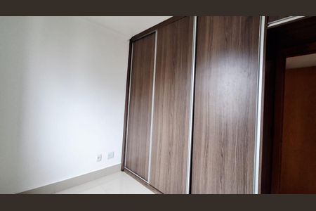 Foto 03 de apartamento à venda com 3 quartos, 90m² em Castelo, Belo Horizonte