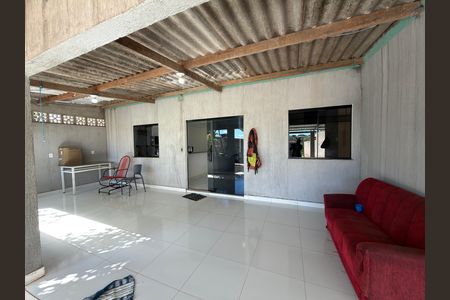 Casa à venda com 400m², 1 quarto e 6 vagas Casa à venda com 400m², 1 quarto e 6 vagasGaragem