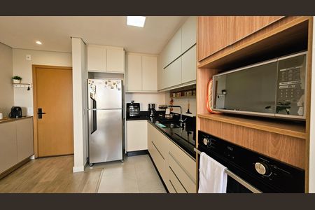Apartamento à venda com 77m², 3 quartos e 2 vagas