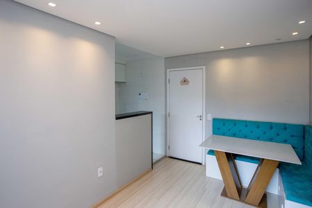 Sala de apartamento para alugar com 2 quartos, 41m² em Jardim Campanario, Diadema