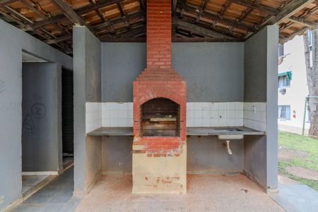 Apartamento para alugar com 42m², 2 quartos e 1 vaga Apartamento para alugar com 42m², 2 quartos e 1 vagaÁrea comum - Churrasqueira