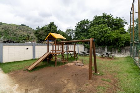 Apartamento para alugar com 42m², 2 quartos e 1 vaga Apartamento para alugar com 42m², 2 quartos e 1 vagaÁrea comum - Salão de festas
