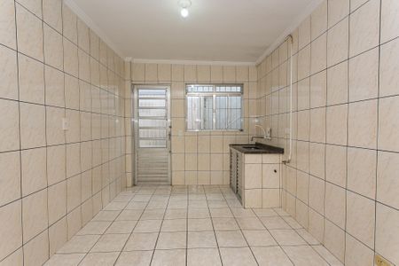 Casa à venda com 200m², 6 quartos e 1 vaga Casa à venda com 200m², 6 quartos e 1 vagaCasa 1 - Cozinha
